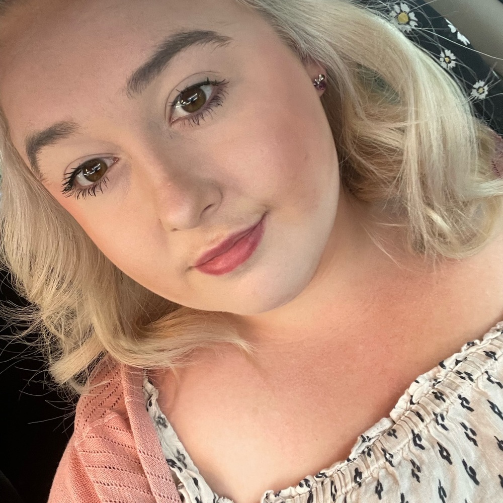 Meet your Posher, Ariel